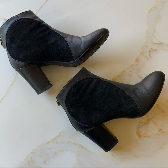 Aquatalia Black Ankle Booties Genuine Leather Size 6.5 Heeled Boots $550 Retail - Picture 8 of 16